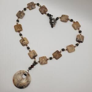 Artisan Hand Crafted Fossil Petoskey Stone Crystal Silver Tone Necklace 18"